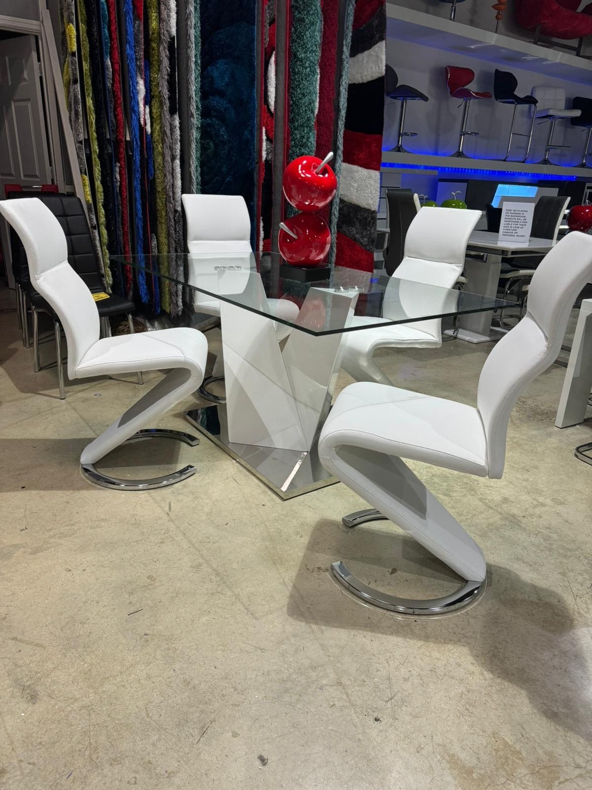 Dining chair