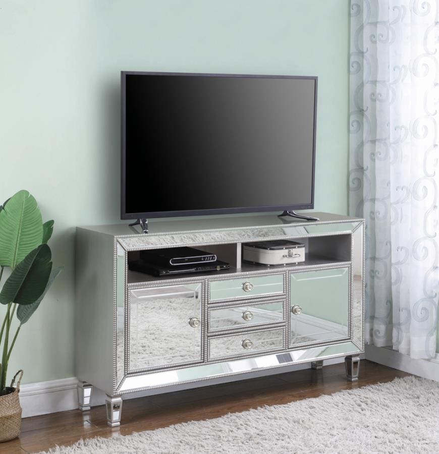 TV STAND OR SERVICE - FIVE STAR FURNITURE LIQUIDATION