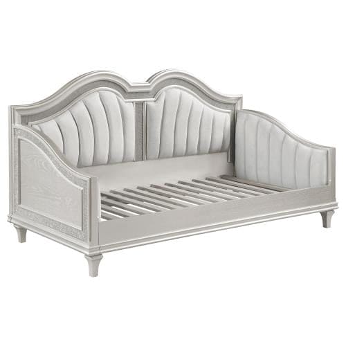 Day bed