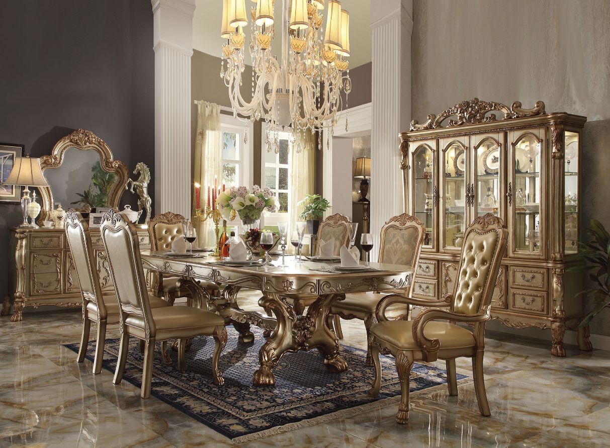 DINING TABLE -MESA DE COMEDOR