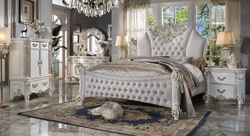 Bedroom set