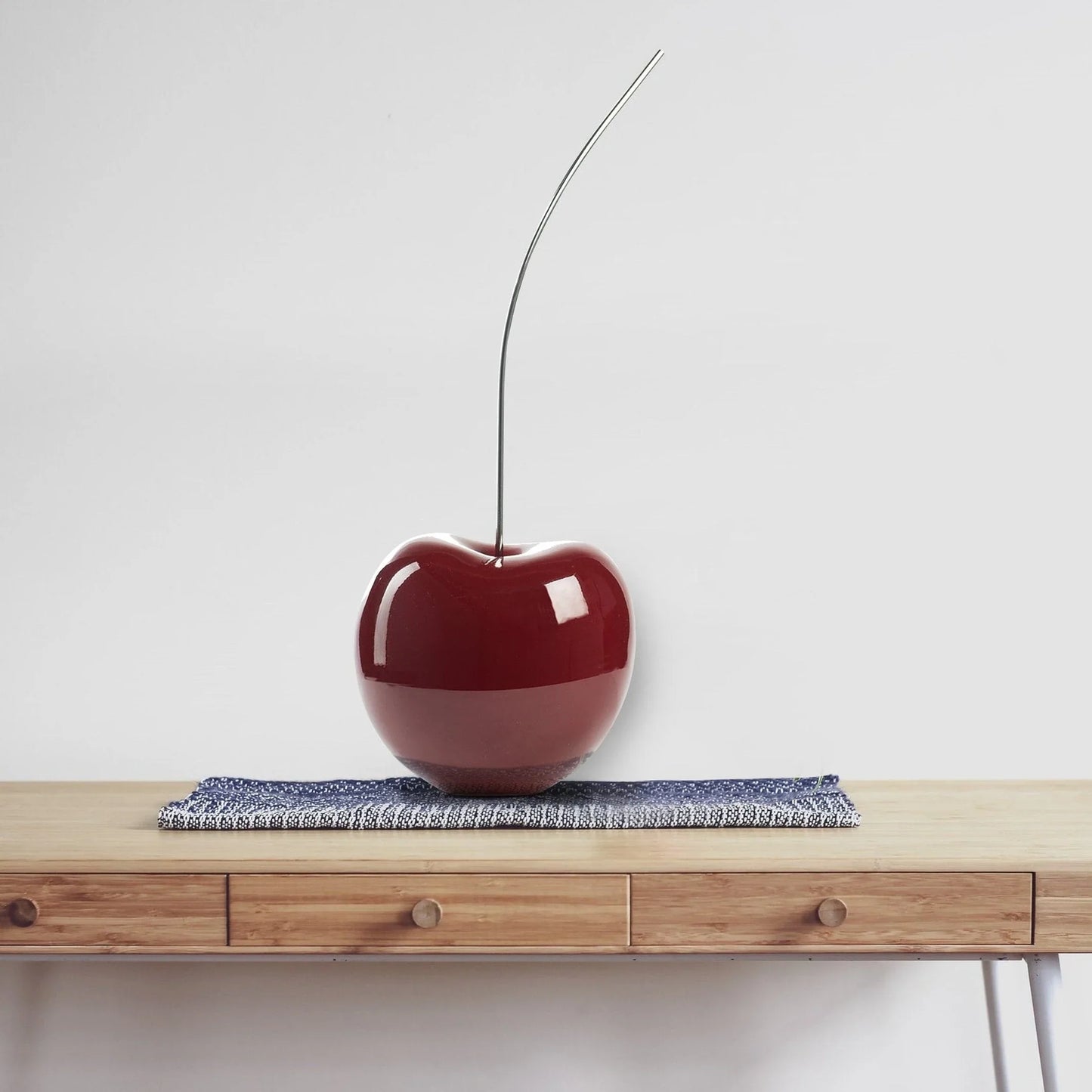 ESCULTURA GRANDE DE CEREZA EN VINO TINTO DE 63.5 CM DE ALTURA