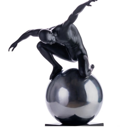 ESTRUCTURA DE EQUILIBRIO // NEGRO MATE Y SEMICROMADO