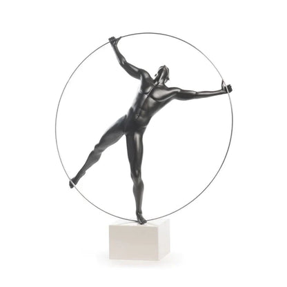 ESCULTURA HOMBRE ANILLO