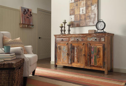Accent cabinet