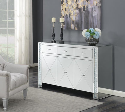 Accent cabinet