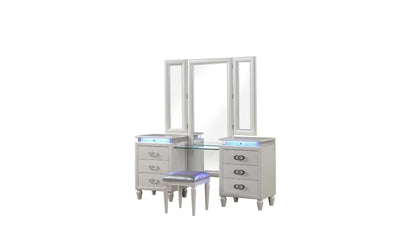 JUEGO DE DORMITORIO CON TOCADOR